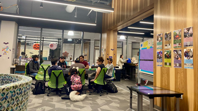 FREE PIZZA Connection Point Hangout