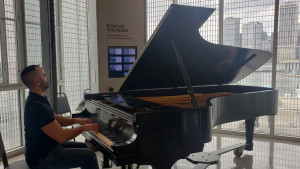 Bargemusic, at the boathouse